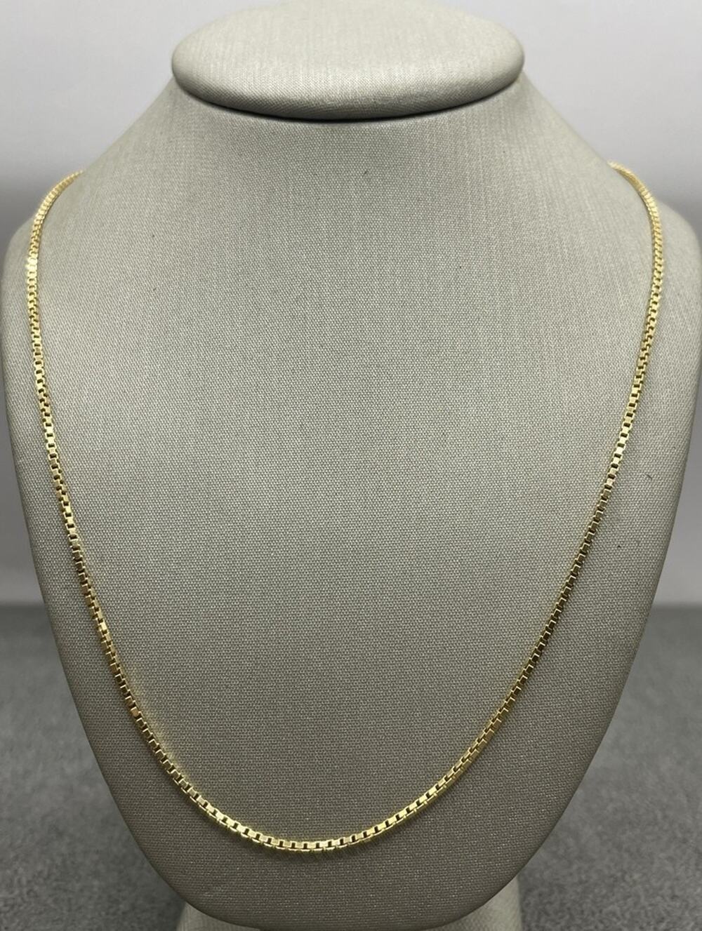 18K Yellow Gold Box Chain (27449)